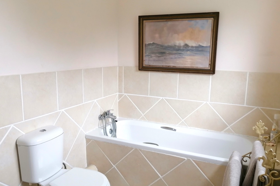 3 Bedroom Property for Sale in Stilbaai Wes Western Cape